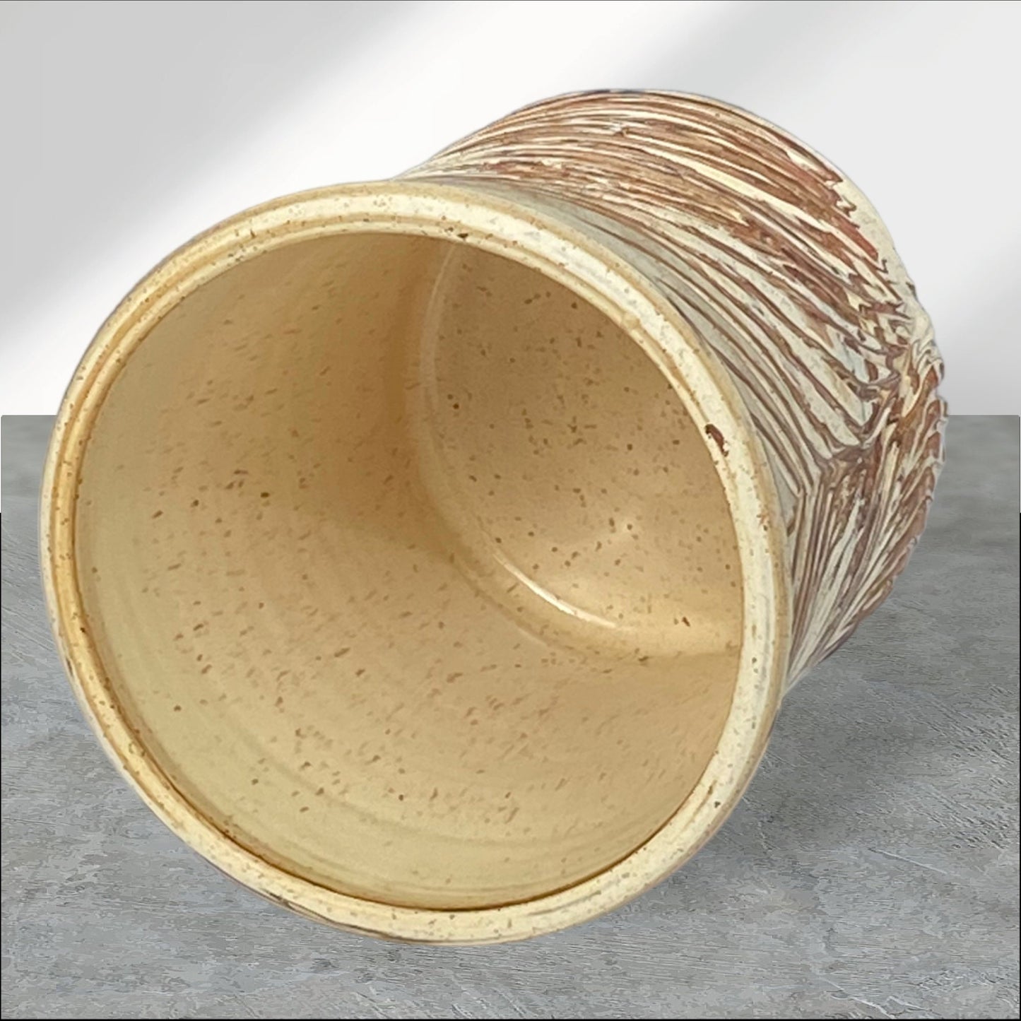 Modern Agateware Ceramic Utensil Holder: Large Fluted Kitchen Storage Crock for Cooking Tools