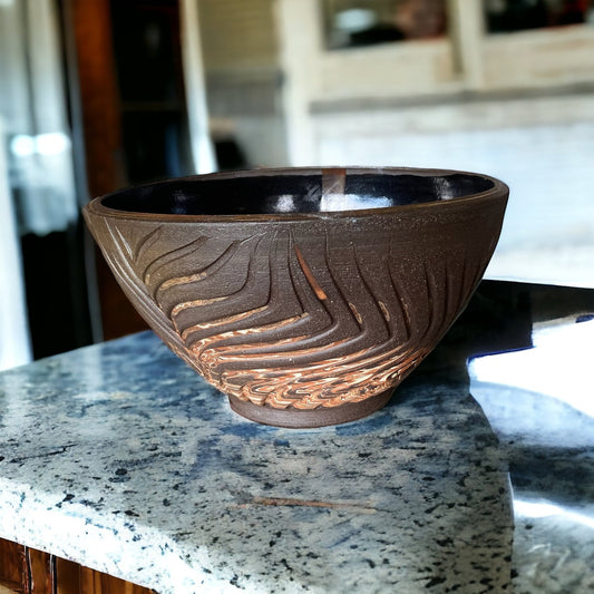 Black and Gray Agateware Nerikomi Medium Serving Bowl: Artisan Crafted Pottery for Stylish Entertaining