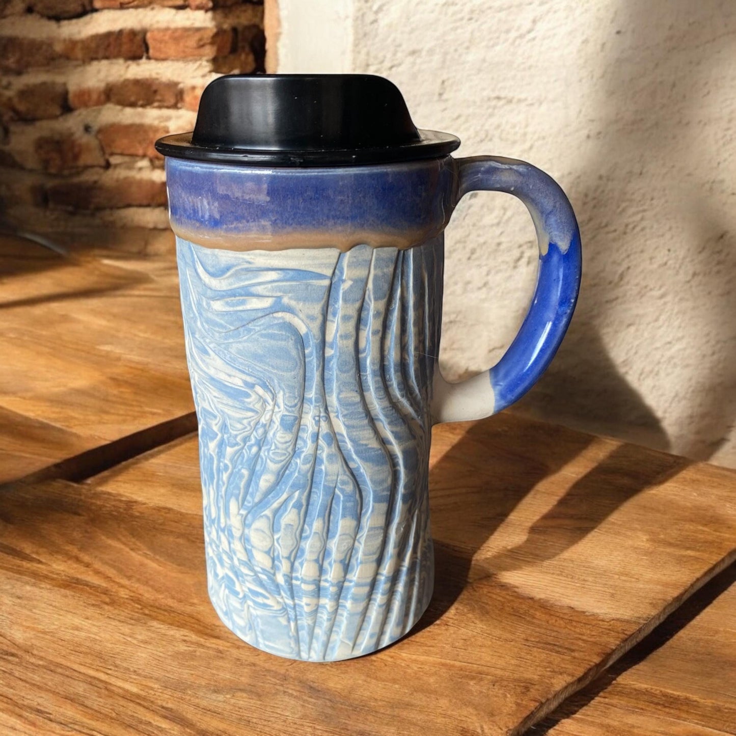 Blue and White Heavily Fluted Agateware Handmade 16-Ounce Travel Mug - Stylish Pottery with Locking Lid for Your On-the-Go Sips