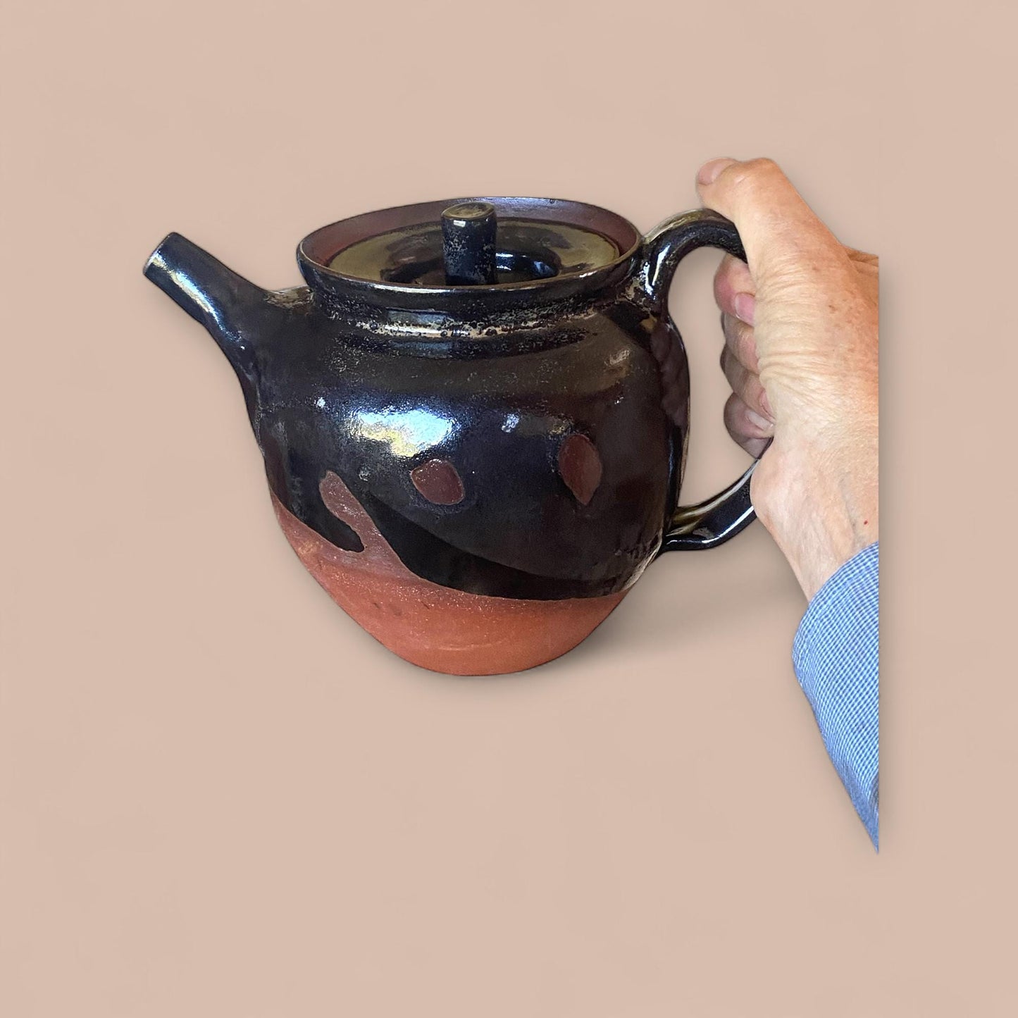 Handmade Stoneware Teapot: Glossy Gray Ceramic with Infuser - Asian-Inspired Contemporary Pottery
