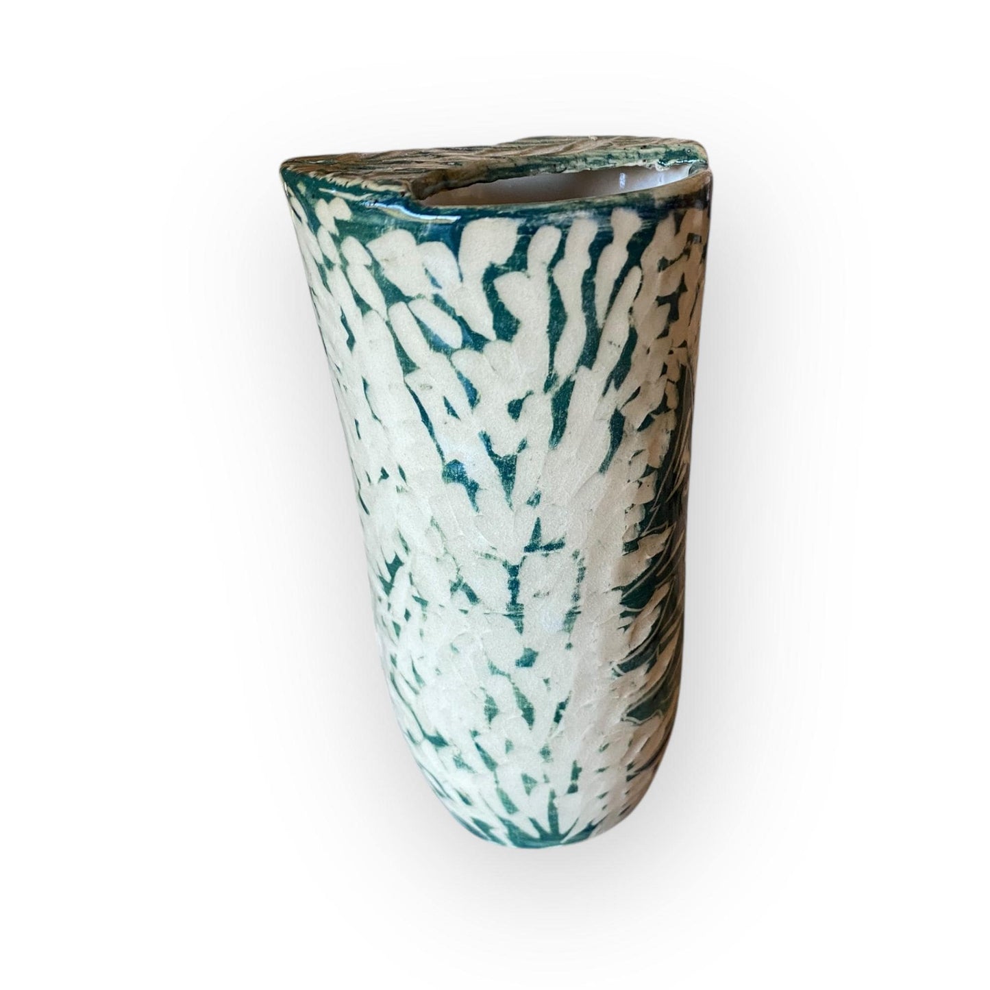 Plastic-Free Ceramic Travel Mug – 16 oz Handmade Stoneware Tumbler with Attached Lid | Sgraffito Bigfoot Design | Eco-Friendly Coffee Cup