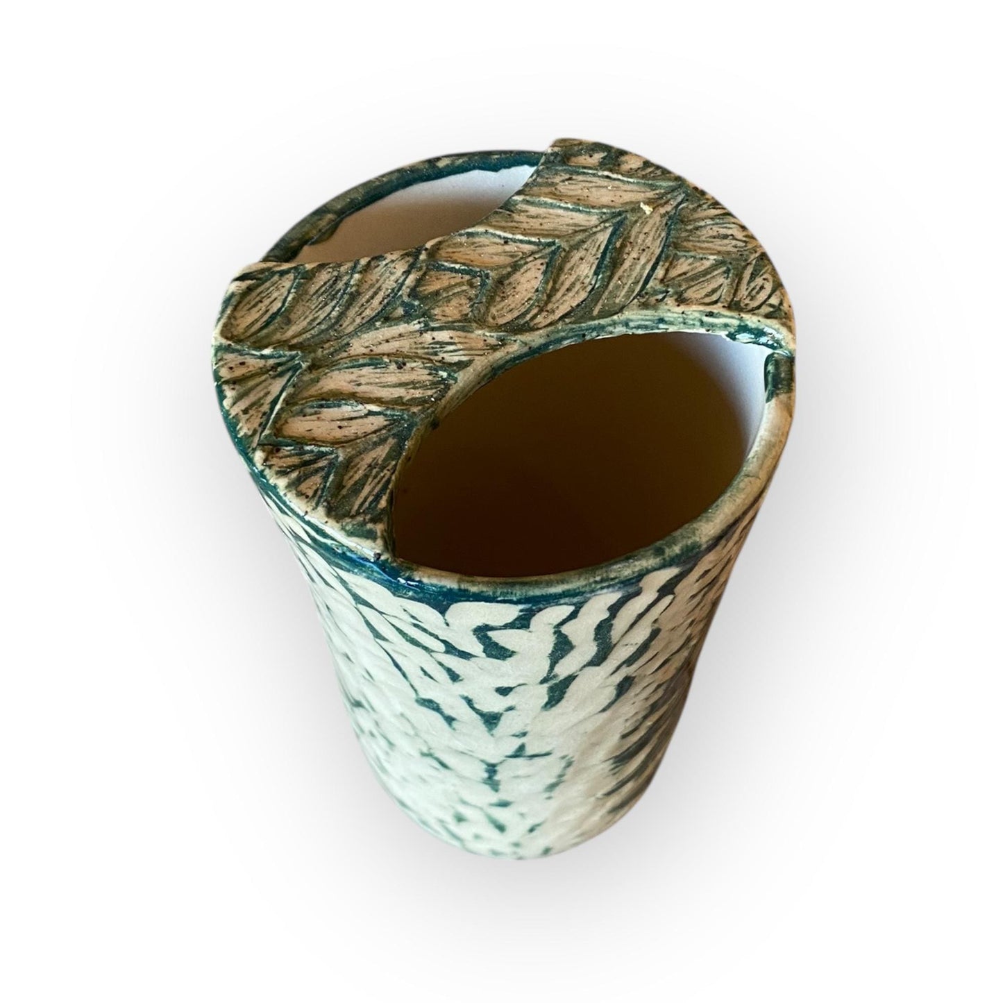 Plastic-Free Ceramic Travel Mug – 16 oz Handmade Stoneware Tumbler with Attached Lid | Sgraffito Bigfoot Design | Eco-Friendly Coffee Cup