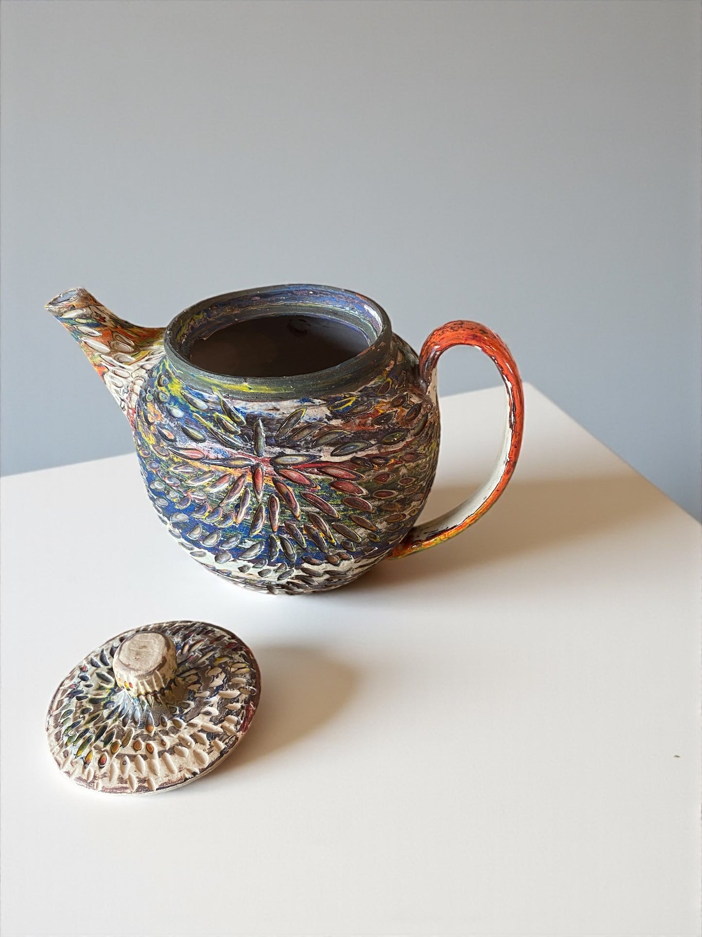 Neriage Teapot - 2.5 Cup Capacity