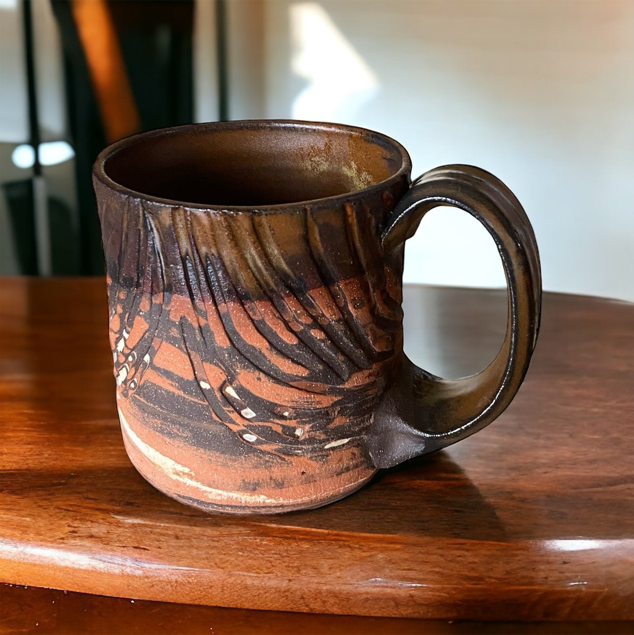 Red and Black Carved Agateware 12-Ounce Coffee or Tea Mug: Handcrafted Elegance for Your Morning Brew