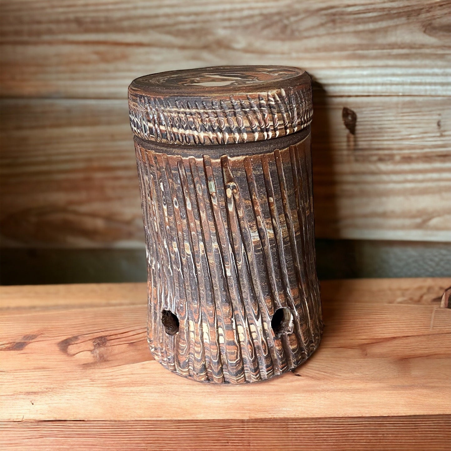 Handcrafted Fluted Agateware Stoneware Garlic Keeper: Stylish Kitchen Storage Pottery Container