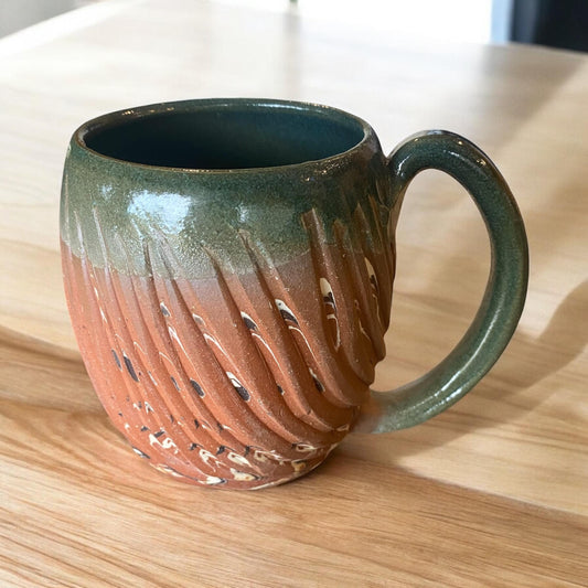 Red and Black Carved Agateware 16-Ounce Coffee or Tea Mug: Handcrafted Elegance for Your Morning Brew