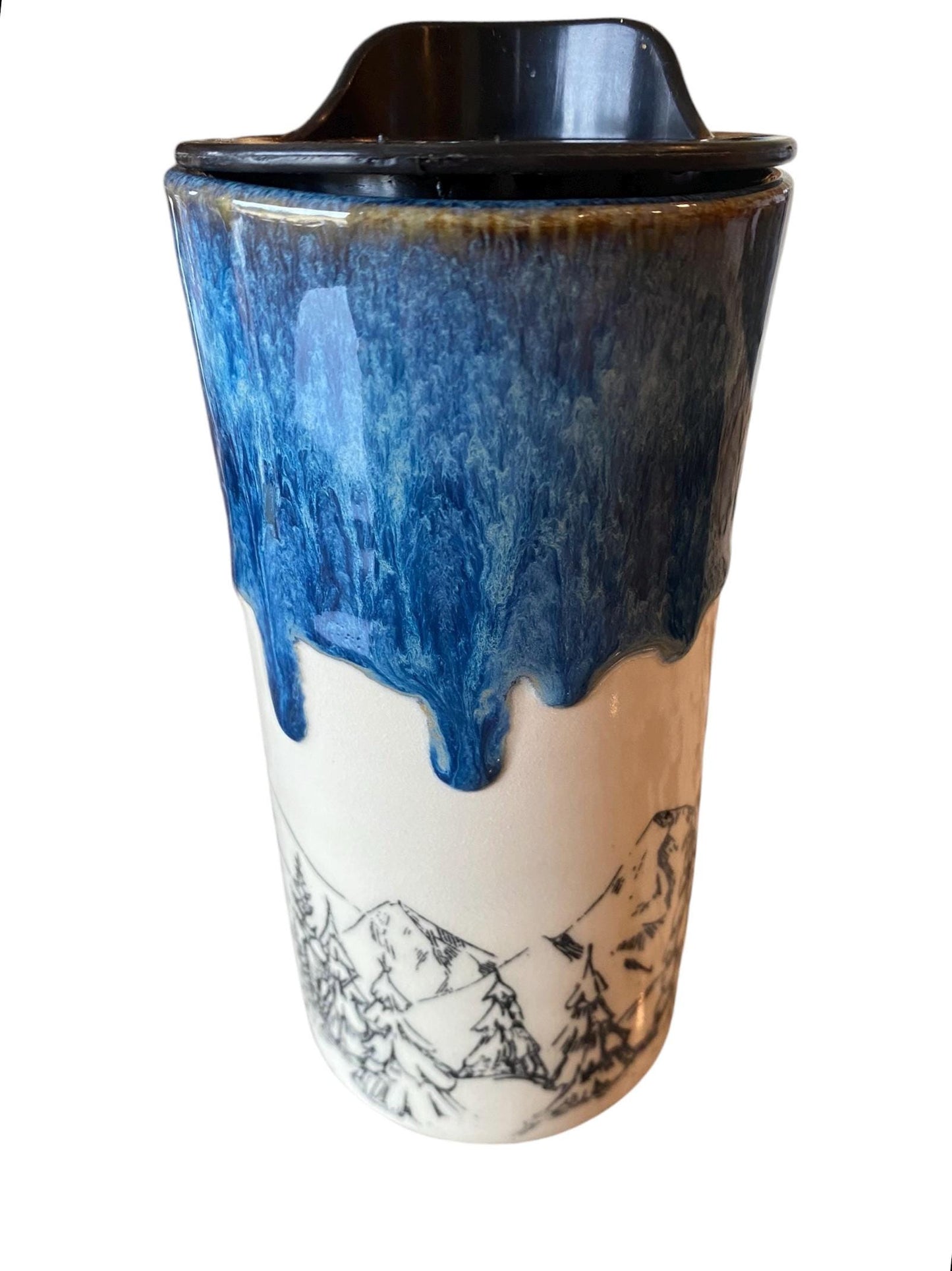 Large Travel Mug with Locking Lid Embellished with Pine Trees - Stylish and Secure Pottery for Nature-Loving Adventures