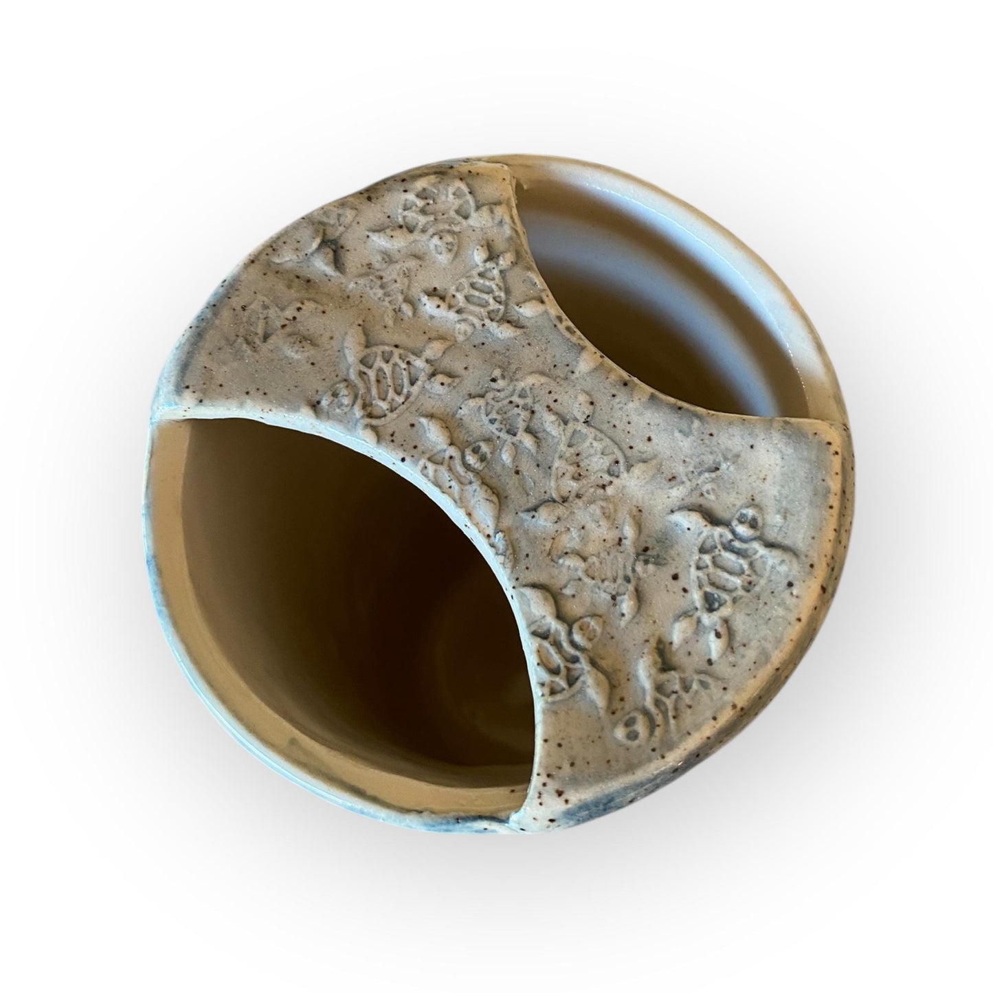 Plastic-Free Ceramic Travel Mug with A Turtle Theme – 16 oz Handmade Stoneware Tumbler with Attached Lid  | Eco-Friendly Pottery Cup