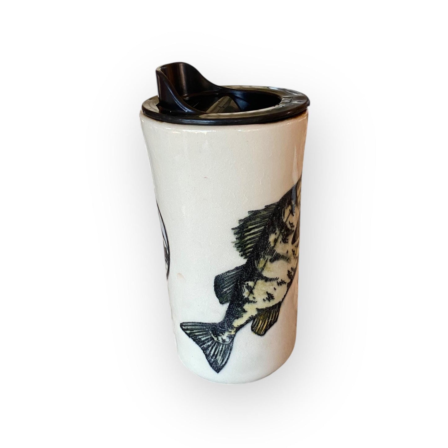 Handmade Bass Travel Mug – 16 oz Ceramic Coffee Cup with BPA-Free Locking Lid | Silkscreened Fish Design | Artisan Pottery Mug for Anglers
