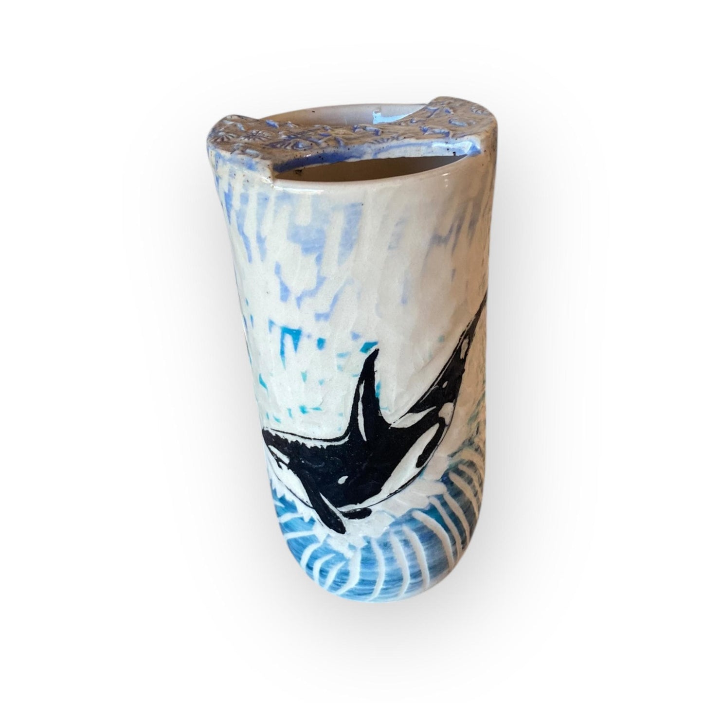 Plastic-Free Orca Themed Ceramic Travel Mug – 16 oz Handmade Stoneware Tumbler with Attached Lid  | Eco-Friendly Pottery Cup