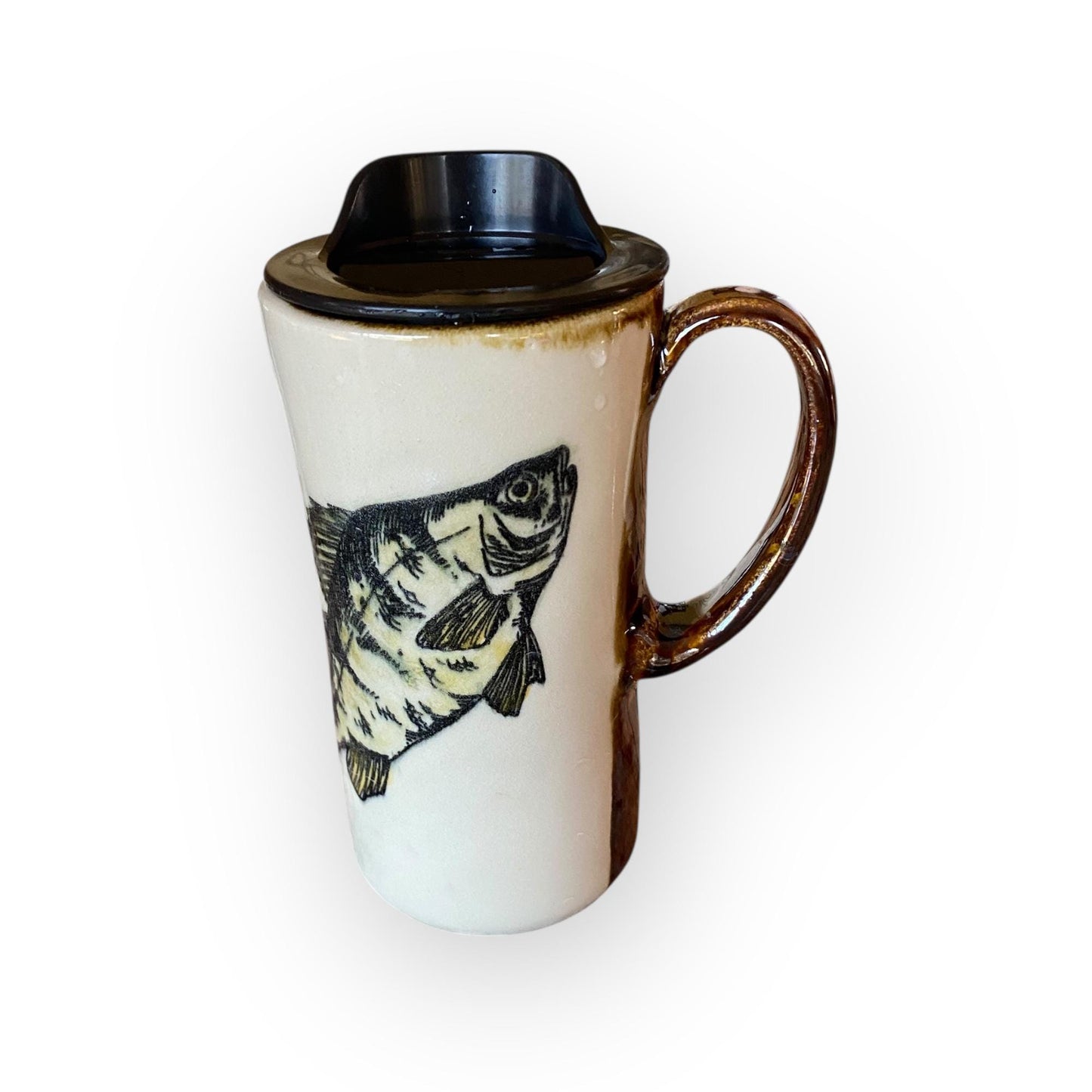 Handmade Bass Travel Mug – 16 oz Ceramic Coffee Cup with BPA-Free Locking Lid | Silkscreened Fish Design | Artisan Pottery Mug for Anglers