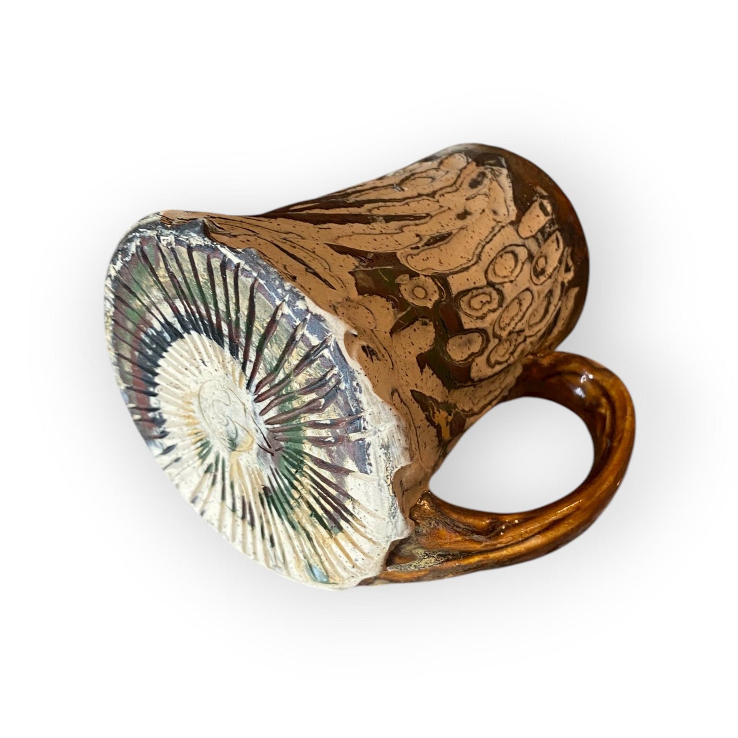 White and Black Carved Agateware 12-Ounce Mug: Handcrafted Elegance for Your Morning Brew (B-40)